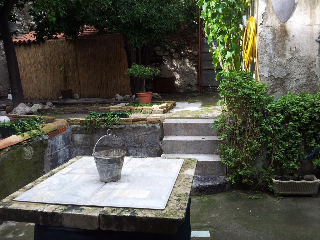 Rosa Thea Suite Taormina Exterior photo